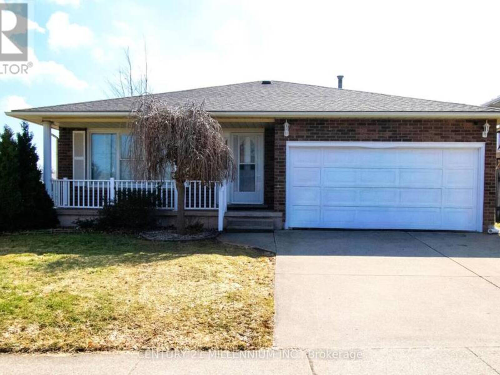 3 COLLEGE PARK DRIVE, Welland, Ontario L3C 6Z6