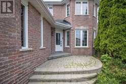 46 KRAUS ROAD | Barrie Ontario | Slide Image Three
