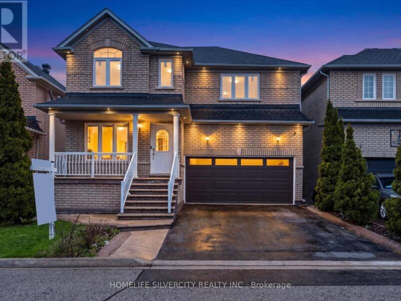 29 BEACHPOINT BOULEVARD, Brampton, Ontario L7A 2T7