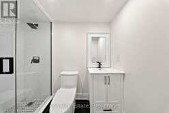 287 YONGE BOULEVARD | Toronto Ontario | Slide Image Thirty-five