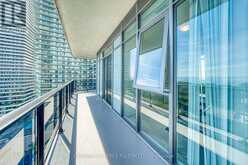 1207 - 70 ANNIE CRAIG DRIVE | Toronto Ontario | Slide Image Thirty-two