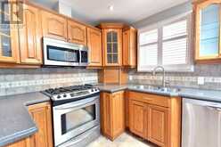 867 UPPER SHERMAN AVENUE | Hamilton Ontario | Slide Image Ten