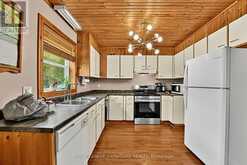 4177 KENNISIS LAKE ROAD | Dysart et al Ontario | Slide Image Four
