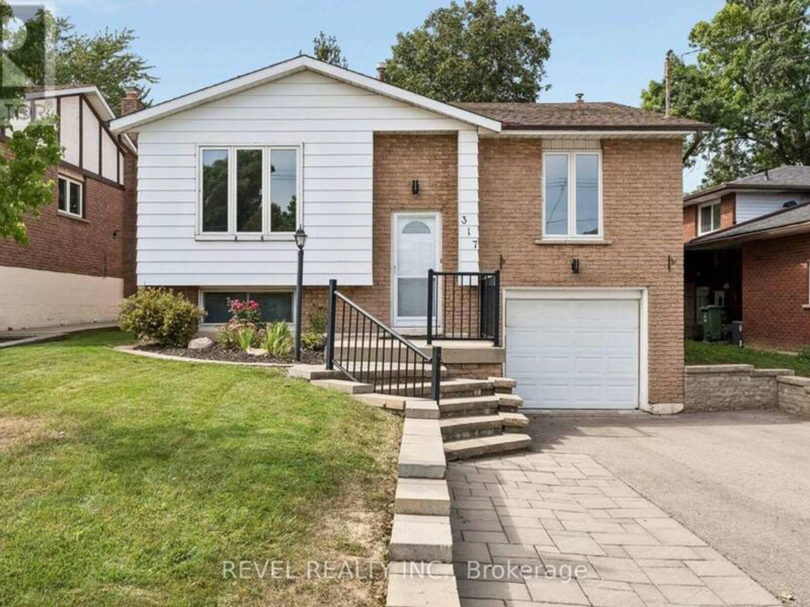 317 REXFORD DRIVE, Hamilton, Ontario L8W 1W2