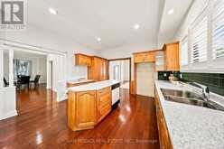 41 COOPERAGE CRESCENT | Richmond Hill Ontario | Slide Image Eleven