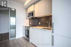 913 - 285 DUFFERIN STREET | Toronto Ontario | Slide Image Twelve