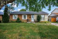 41 ABERDEEN CRESCENT | Brampton Ontario | Slide Image One