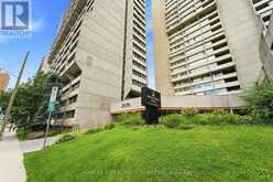 909 - 500 LAURIER AVENUE W | Ottawa Ontario | Slide Image One