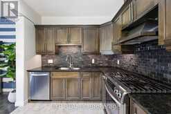 665 GREENHILL AVENUE N | Hamilton Ontario | Slide Image Seventeen