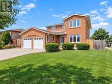 31 VEGA CRESCENT | Hamilton Ontario | Slide Image Three