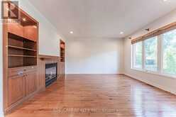 48 RED ASH DRIVE | Markham Ontario | Slide Image Six