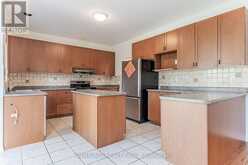 48 RED ASH DRIVE | Markham Ontario | Slide Image Seven