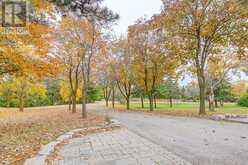99 BURNDEAN COURT | Richmond Hill Ontario | Slide Image Four