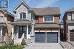 223 EMMA BROADBENT COURT | Newmarket Ontario | Slide Image One