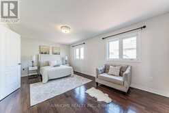 223 EMMA BROADBENT COURT | Newmarket Ontario | Slide Image Twenty-seven