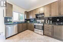 223 EMMA BROADBENT COURT | Newmarket Ontario | Slide Image Twenty-four