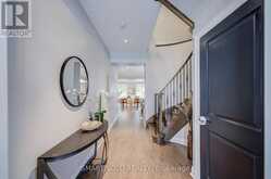 75 HOEY CRESCENT | Oakville Ontario | Slide Image Eight