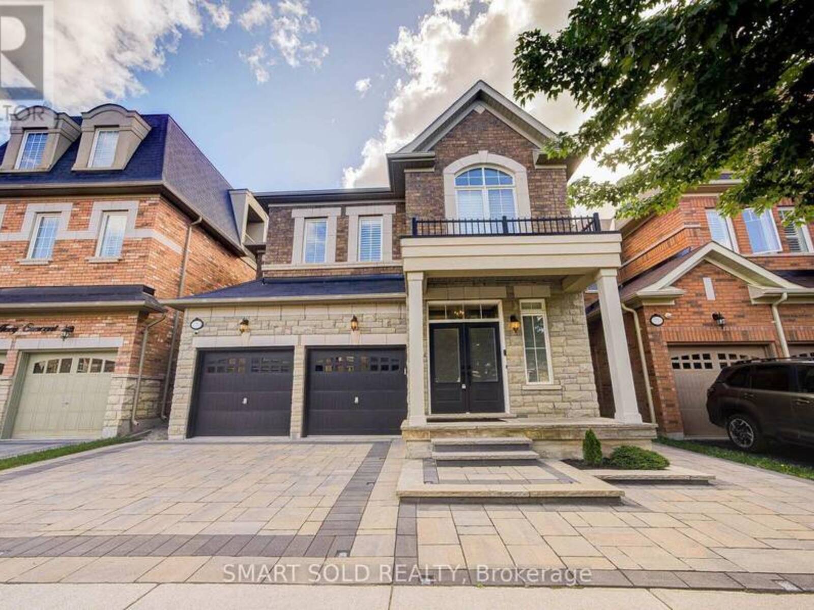 75 HOEY CRESCENT, Oakville, Ontario L6M 0W4