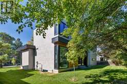 1277 HILLVIEW CRESCENT | Oakville Ontario | Slide Image Thirteen