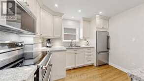 6 ATHLONE ROAD | Toronto Ontario | Slide Image Thirteen