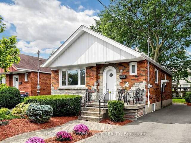 6 ATHLONE ROAD Toronto Ontario, M4J 4H2 - 2 Bedrooms Home For Sale