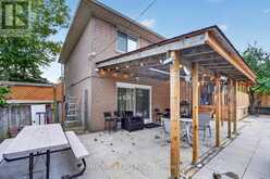 166 GUILDWOOD PARKWAY | Toronto Ontario | Slide Image Thirty-two