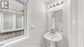 157 DOUGHERTY CRESCENT | Whitchurch-Stouffville Ontario | Slide Image Three