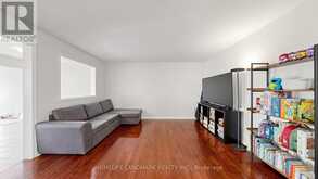 157 DOUGHERTY CRESCENT | Whitchurch-Stouffville Ontario | Slide Image Four