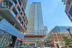 1016 - 17 BATHURST STREET | Toronto Ontario | Slide Image Four