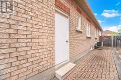 222 CAPRONI DRIVE | Vaughan Ontario | Slide Image Thirty-one
