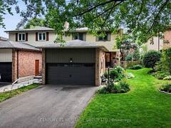 11 BISHOP CRESCENT Markham Ontario, L3P 4N4