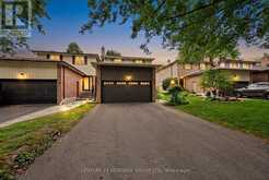 11 BISHOP CRESCENT | Markham Ontario | Slide Image Two