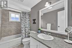 11 BISHOP CRESCENT | Markham Ontario | Slide Image Thirty