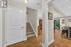 11 BISHOP CRESCENT | Markham Ontario | Slide Image Eight
