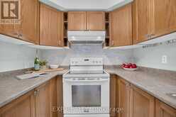 127 KNAPTON DRIVE | Newmarket Ontario | Slide Image Nineteen