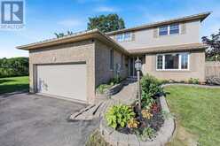 104 WOODSIDE DRIVE | Orillia Ontario | Slide Image Five