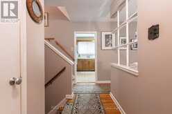 22 MONTERREY DRIVE | Toronto Ontario | Slide Image Four