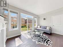 24 PENNYCROSS CRESCENT | Brampton Ontario | Slide Image Eight