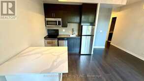 723 - 15 JAMES FINLAY WAY | Toronto Ontario | Slide Image Nineteen