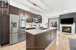 8 ROGERS TRAIL | Bradford West Gwillimbury Ontario | Slide Image Twelve