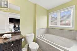 8 ROGERS TRAIL | Bradford West Gwillimbury Ontario | Slide Image Twenty-six