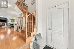 8 ROGERS TRAIL | Bradford West Gwillimbury Ontario | Slide Image Five