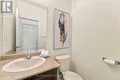 8 ROGERS TRAIL | Bradford West Gwillimbury Ontario | Slide Image Six