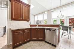 2178 BERWICK DRIVE | Burlington Ontario | Slide Image Thirteen