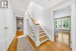 7 COLONIAL CRESCENT | Oakville Ontario | Slide Image Thirty