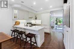 37 DE VERE GARDENS | Toronto Ontario | Slide Image Twelve
