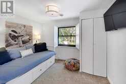 37 DE VERE GARDENS | Toronto Ontario | Slide Image Eighteen