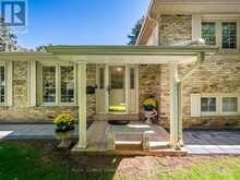 1 ROLLING MEADOWS | Toronto Ontario | Slide Image Nine