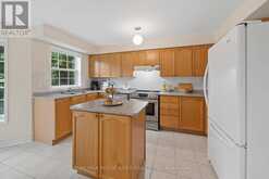 125 GARTSHORE DRIVE | Whitby Ontario | Slide Image Eleven