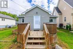 837 MONTSELL AVENUE | Georgina Ontario | Slide Image Eight